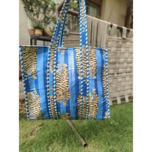 Bolso Tote Floral Acolchado de Algodón 100% Indio para Mujer, Bolso de Hombro de Algodón Hecho a Mano, Bolso Acolchado Estampado, Bolso de Algodón Ecológico - Product Image 1