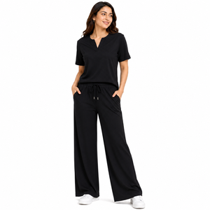 Ensemble de détente côtelé 2 pièces pour femme, haut Henley à manches courtes et pantalon large à cordon de serrage, tenue décontractée pour la maison, pyjama, vente en gros - Product Image 1