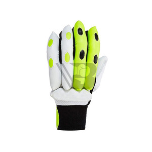 Guantes de Bateo de Cricket de Alta Calidad con Cuero de Oveja, Estilo de Palma Perforada para Mayor Comodidad, OEM y ODM - Product Image 3