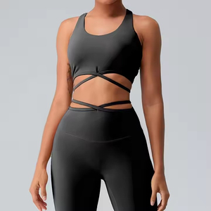 เสื้อชั้นในกีฬาสำหรับผู้หญิงไซส์ใหญ่ พิมพ์โลโก้ได้ตามต้องการ ระบายอากาศได้ดี แห้งเร็ว ทรง Racerback ยืดหยุ่นสูง สีพื้น สำหรับโยคะ - Product Image 5