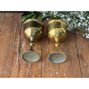 Copas de Vino Redondas de Latón Vintage Hechas a Mano con Grabado, 500-1000 ml, para Uso Decorativo en Bodas, 2 Piezas - Product Image 5