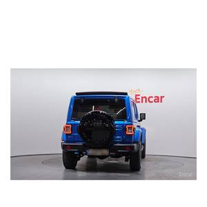 Jeep Wrangler 2.0 Overland Power Top 4-Door 4xe 2022 con 43,028 km, Caja de Cambios Automática, Volante a la Izquierda, Asientos de Tela, Cámara Trasera - Product Image 4