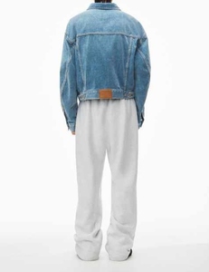 Pantalon de survêtement gris pour homme, taille élastique avec cordon de serrage, coupe décontractée, poches latérales, respirant, en coton tricoté - Product Image 3