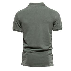 Polo pour hommes à manches courtes style rugby et golf, personnalisable avec logo, vente en gros, sur mesure, en coton tricoté rayé ou uni - Product Image 3