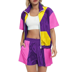 Conjunto de Chaqueta Corta con Cremallera y Bloques de Color para Mujer y Pantalones Cortos, Ligero, Ajuste Holgado, Ropa Deportiva de Moda para Todas las Estaciones - Product Image 4