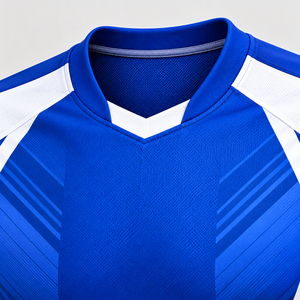 Conjunto de Uniforme de Fútbol al por Mayor con Paneles Deportivos en Contraste, Camiseta y Pantalones Cortos Personalizados para Entrenamientos, Partidos y Pedidos de Clubes - Product Image 4