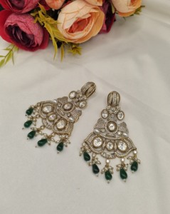 Designer Antique Gold Plated Kundan <b>Necklace</b> Set Bead Drops <b>Statement</b> <b>Necklace</b> Set with Matching Drop Earrings For Wedding Party - Product Image 2