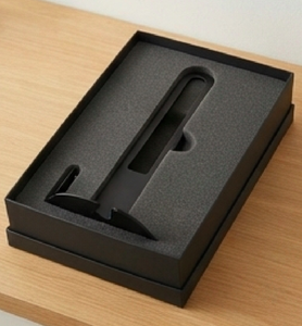 Support de serviettes en métal noir durable, parfait pour la salle de bain, la cuisine et les zones de lavage de bureau, fabriqué à la main - Product Image 6