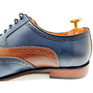 รองเท้าหนังผู้ชายคุณภาพสูง สวมใส่สบาย ดีไซน์หรูหรา รุ่น Ghillie Brogues ปี 2024 ผลิตด้วยมืออย่างประณีต - Product Image 6