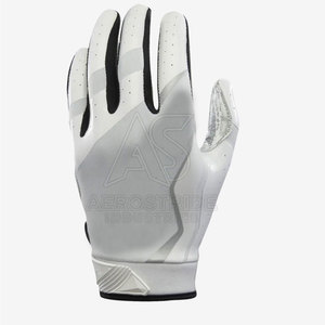 Gants de football sur mesure en cuir, légers et écologiques, prix de gros, couleurs et tailles personnalisées, fabriqués au Pakistan - Product Image 2