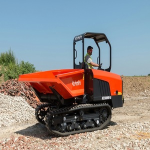 Dumper compact sur chenilles Kubota durable, doté d'un puissant moteur diesel pour une utilisation fluide sur les chantiers. - Product Image 3