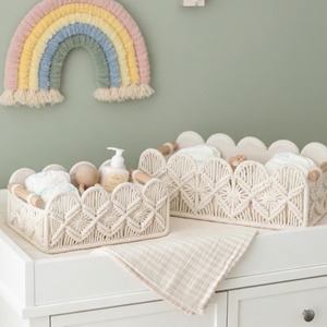 Cesta de almacenamiento de macramé estilo boho para pañales de bebé, juguetes y organización elegante de la habitación infantil, procedente de la India. - Product Image 1