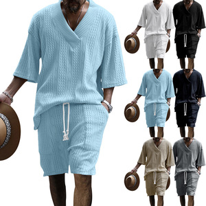 Nouvel ensemble d'été pour homme, costume décontracté ample, jacquard de haute qualité, col en V, manches courtes, shorts, vêtements en deux pièces - Product Image 1