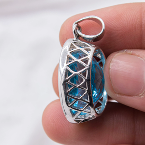Piedra preciosa de Topacio Azul facetado Natural, colgante de plata de ley sólida 925 hecho a mano para mujer, joyería para venta al por mayor - Product Image 6