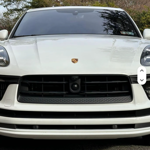 Porsche Macan S Usado 2024 - Product Image 1