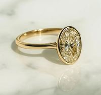 Bague de fiançailles et de mariage vintage en moissanite taille ovale, sertie à deux griffes et à sertissage clos, en argent sterling 925 plaqué, de luxe, de marque tierce