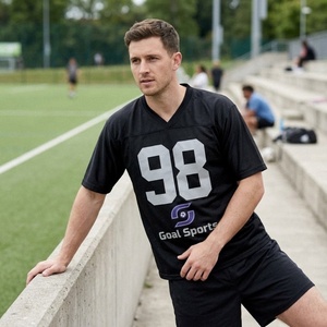 Maillot de football américain respirant 100 % polyester en maille, impression par transfert thermique, manches courtes, personnalisable avec nom, numéro et logo, vente en gros pour adultes - Product Image 5