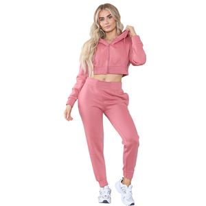 Conjunto Deportivo Elegante Negro para Mujer, Sudadera Corta con Capucha, Pantalones Jogger, Ropa Deportiva Informal para Fitness, Atuendo de Invierno - Product Image 6