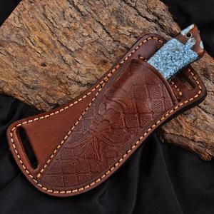 Couteau à pointe de lame en damas fait main, motif goutte de pluie, couteau de chasse et de dépecage personnalisé avec manche en bois de rose et turquoise - Product Image 5