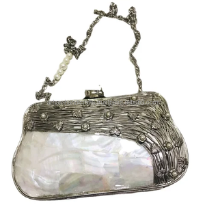 Madre perla con fregona de metal Bolso de mano Bolso de hombro Adorno de trabajo de piedra Bolsos de fiesta para mujer de LUXURY CRAFTS - Product Image 3