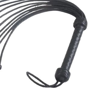 Flogger de Cuero BDSM Premium con Acabado Suave y Peso Uniforme - Product Image 5