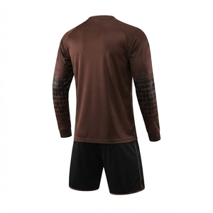 Maillots de football de haute qualité avec impression par sublimation, série d'uniformes de football, nouveau design, conception personnalisée OEM, maillot de football pour hommes, sport - Product Image 5