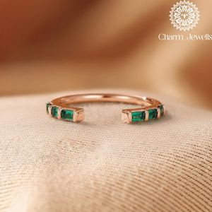 แหวนหมั้นเพชรโมอิสซาไนต์ทรงคุชชั่น 18K เงินแท้สำหรับผู้หญิงจาก Charm_Jewells ดีไซน์เรียบหรูแบบมินิมอล ประดับพลอย พร้อมใบรับรอง IGI เบอร์ 3 - Product Image 6