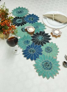 Handmade Embroidered Fabric <b>Table</b> <b>Runner</b> Customized Shape <b>Green</b> Leaf Design Luxury Style Eco-Friendly Durable - Product Image 5