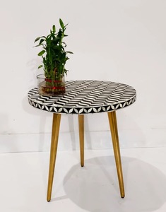 Table à manger rectangulaire de luxe en bois d'acacia et résine, fabriquée à la main, pour la maison, le bureau, l'hôtel, le salon, imperméable, moderne, pour la retraite - Product Image 4