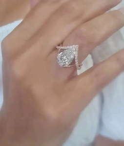 แหวนหมั้นเพชรโมอิสซาไนต์ทรงลูกแพร์ สวยงาม แหวนเงินแท้ 925 แบบสั่งทำพิเศษ และเครื่องประดับเพชรอื่นๆ - Product Image 4