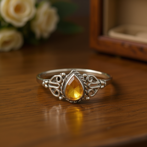 Bague en citrine 1,6 grammes, élégant accessoire de montre - Product Image 3