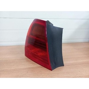 Feu arrière gauche d'occasion OEM 6937457 pour BMW Série 3 2003-2010 - Product Image 2
