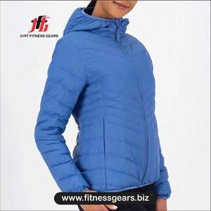 Women <b>Quilted</b> Jacket Full Sleeve Hooded Winter Solid Color Polyester <b>Wadding</b> Zipper Closure - Product Image 2