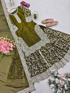 Tenues traditionnelles Gharara Sharara pour femmes, ensemble de robes Gharara brodées pakistanaises pour les mariages, au prix d'exportation - Product Image 3