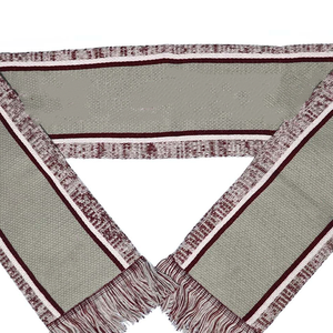 Conjunto Premium de Bufanda y Gorro de Invierno para la Hermandad Alabama A&M y Delta Sigma Theta DST - Tejido Jacquard Color Carmesí Crema, Regalo de Ropa Griega - Product Image 6