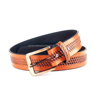 Ceinture Western en Cuir Véritable avec Boucle Classique Antique, Options Personnalisables, Finesse Artisanale, Gravure Florale en Panier, Ceinture de Cowboy - Product Image 2