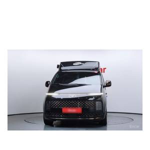 Hyundai Staria 4x4 Campervan 2023/4 avec boîte automatique, sièges en cuir, caméra de recul, 651 km, diesel, conduite à gauche - Product Image 3