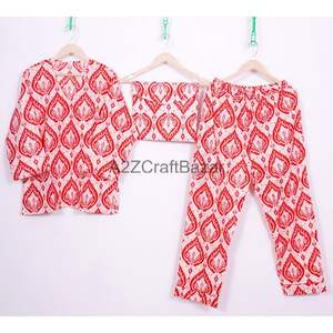 ชุดชุดนอน3ชิ้นสำหรับผู้หญิงทำจากผ้าฝ้ายอินเดียแขนยาวคอวีระบายอากาศได้ดีเอวยางยืดพิมพ์ลายดอกไม้ด้านหน้า - Product Image 1