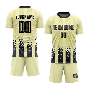 Ensemble de maillots de football sportifs à manches courtes, confortables et respirants, de haute qualité, avec design personnalisé - Product Image 1