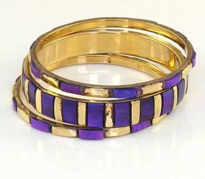 Pulsera de Moda de Latón y Resina Hecha a Mano de Primera Calidad Personalizada con Perlas de Color Impactante, Directo de la India - Product Image 4