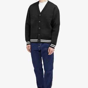 Cardigan pour homme à col en V avec imprimé flocon de neige et renne, pull tricoté à manches longues, vêtement d'hiver, cardigan noir pour homme - Product Image 6