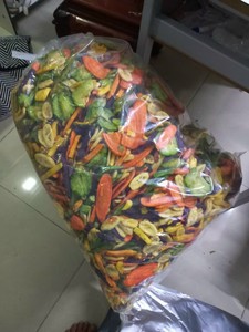 Chips Crujientes de Frutas y Verduras Mixtas de Fábrica Vietnamita, Snack Saludable a Granel para Exportación - Product Image 5