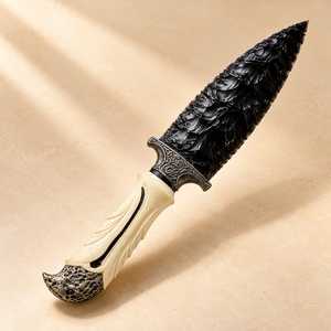 Couteau en cristal d'obsidienne noire de 10 pouces avec manche en forme d'aigle, athame rituel artisanal pour la décoration d'autel païen - Product Image 4
