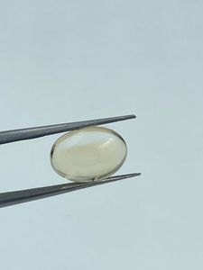 Citrino, Gema Natural Semipreciosa, Color Amarillo, Forma Ovalada, Transparente, 11.69 Quilates - Product Image 2