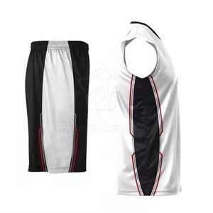 Uniforme de volley-ball léger et personnalisable, conçu pour garder les joueurs au frais et au sec pendant l'entraînement et les matchs - Product Image 3