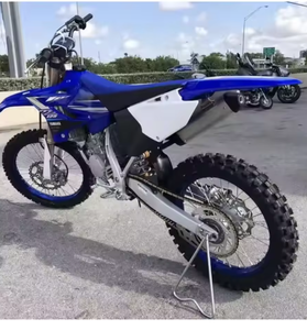 มอเตอร์ไซค์วิบากสำหรับแข่งระดับโปร รุ่น YZ450F ปี 2024 ประสิทธิภาพสูง ของแท้ - Product Image 2
