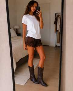 Shorts en dentelle marron pour femmes, taille mi-haute, élastique, coupe régulière, style décontracté, tissu respirant - Product Image 5