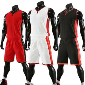 Kit de baloncesto personalizado con uniforme deportivo transpirable, diseño impreso de talla grande para ropa de equipo, juego de baloncesto por sublimación - Product Image 2