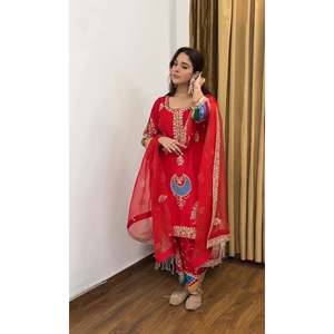 Conjunto de traje de fiesta para mujer de diseñador con bordado de secuencia - Product Image 1