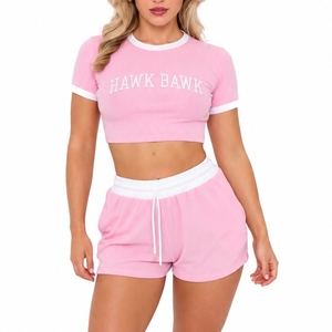 Conjunto de Top Corto y Pantalones Cortos para Mujer, Estilo Premium Cómodo, Manga Corta, Cuello Redondo, Largo por Encima de la Rodilla, Tela Suave y Transpirable - Product Image 1